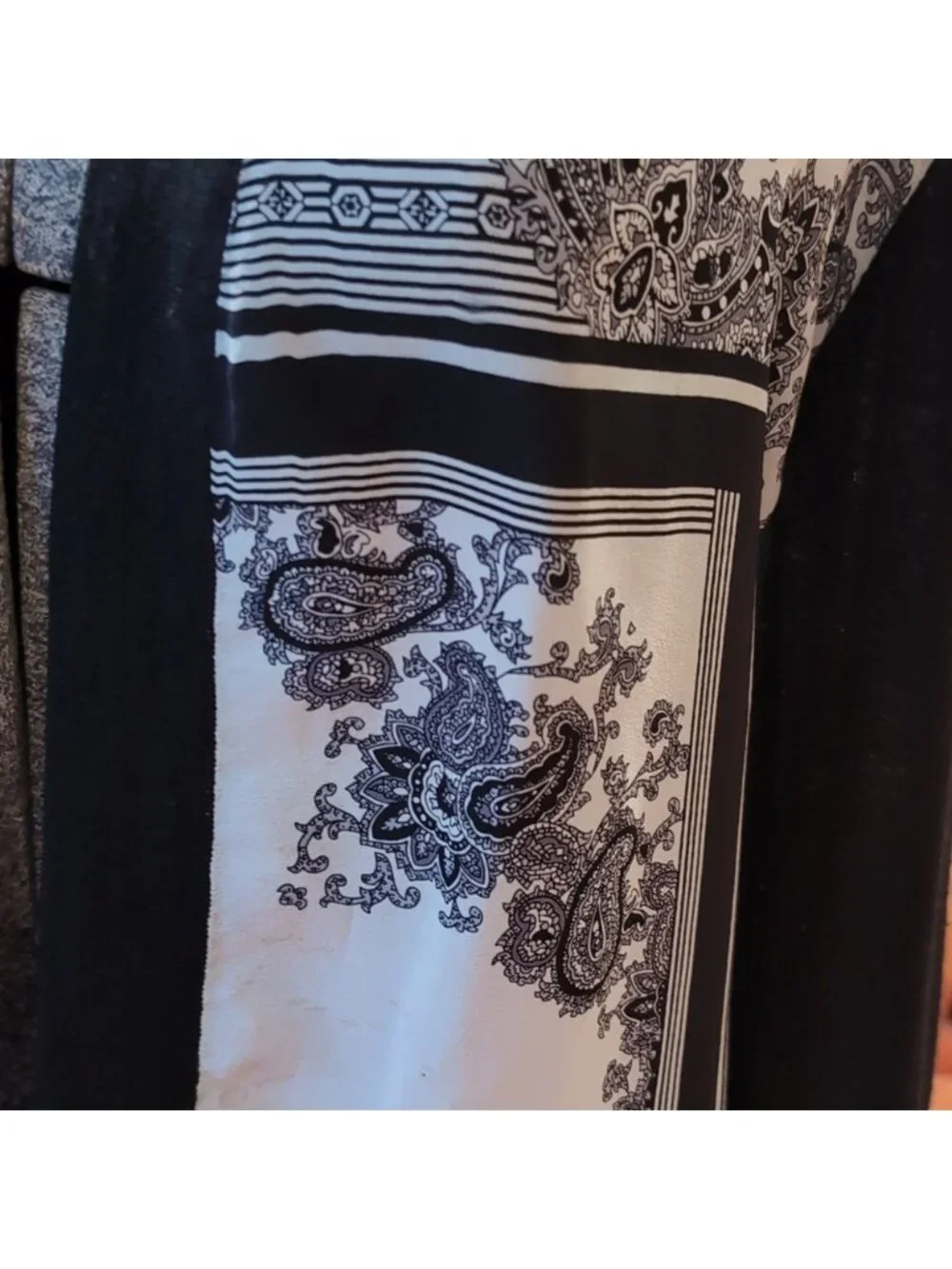 Sandro Black White Paisley Silk Wool Cardigan - Picture 5 of 10